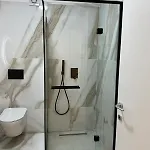 White Titanic Luxury Mamaia * Năvodari